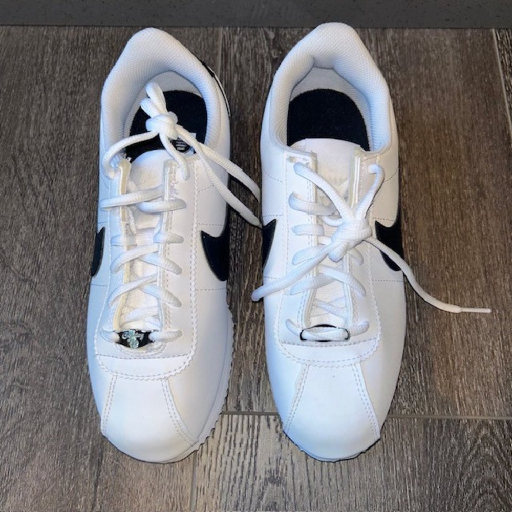Nike Classic Cortez Leather White/Black 904764-102 Sz 6Y / Women Size 7.5 NEW - Picture 3 of 7